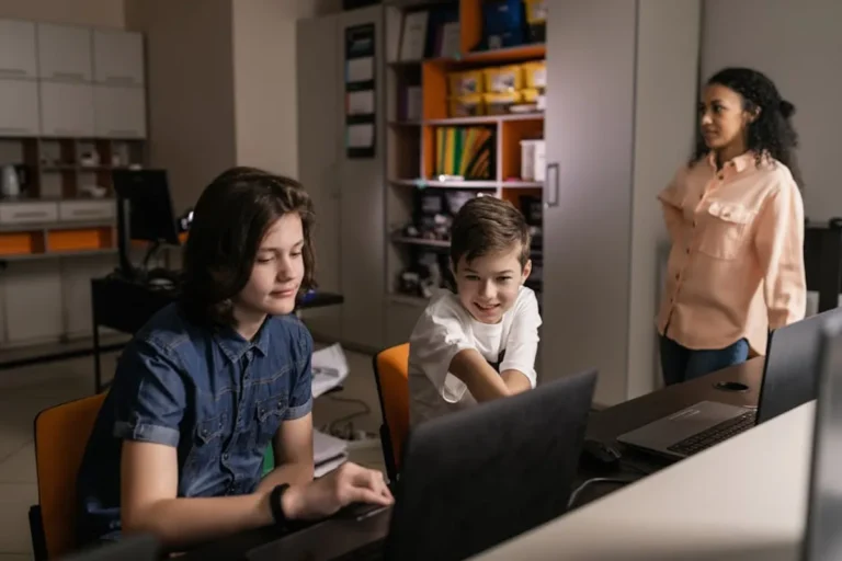 How students Can Turn techehla.com Research Into Better Content