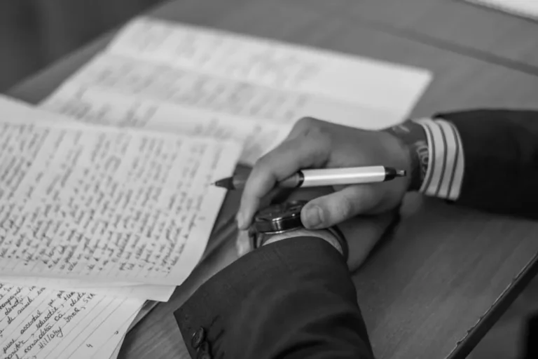 Literature Reviews: Beginner Guide for Students