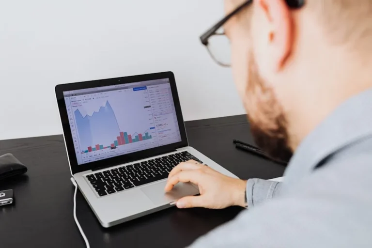techexample.org Search Intent: What education websites Can Learn From Niche Brand Searches