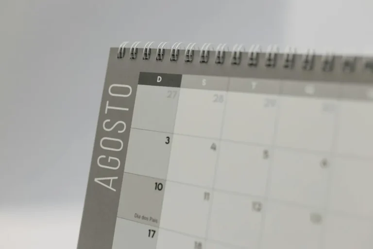 How to Write a Thesis in 12 Weeks: A Realistic Schedule